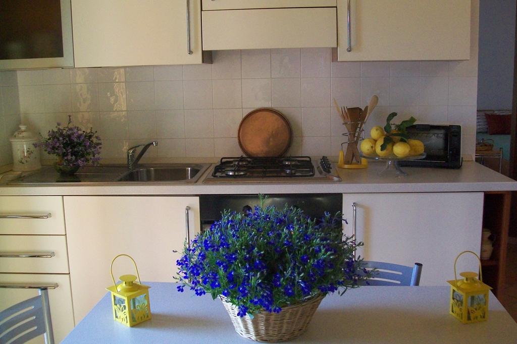 Apartamento La Casa Del Borgo Beverino Habitación foto