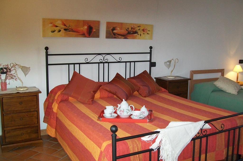 Apartamento La Casa Del Borgo Beverino Habitación foto