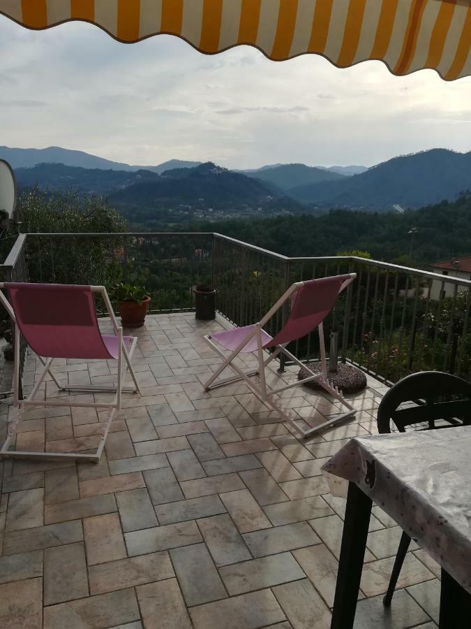 Apartamento La Casa Del Borgo Beverino Exterior foto